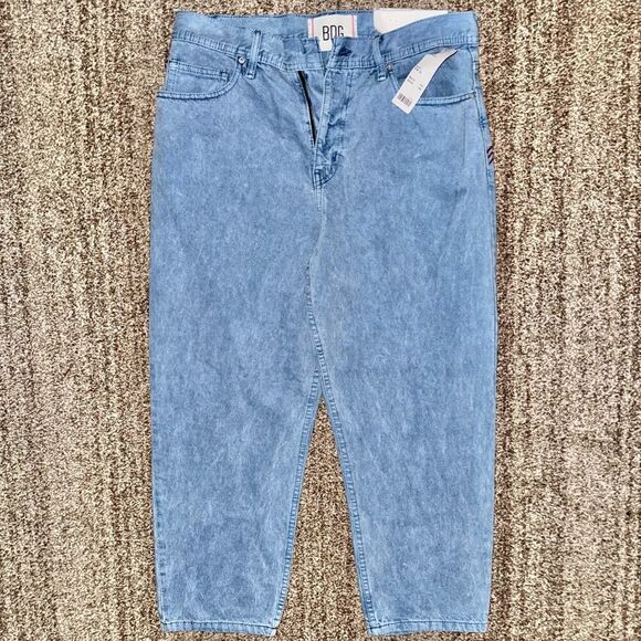 BDG Women's Bow Fit Blue Denim Jeans - Size 32/30 - NWT - Picture 1 of 11